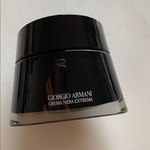 Giorgio Armani Crema Nera Extrema Cream